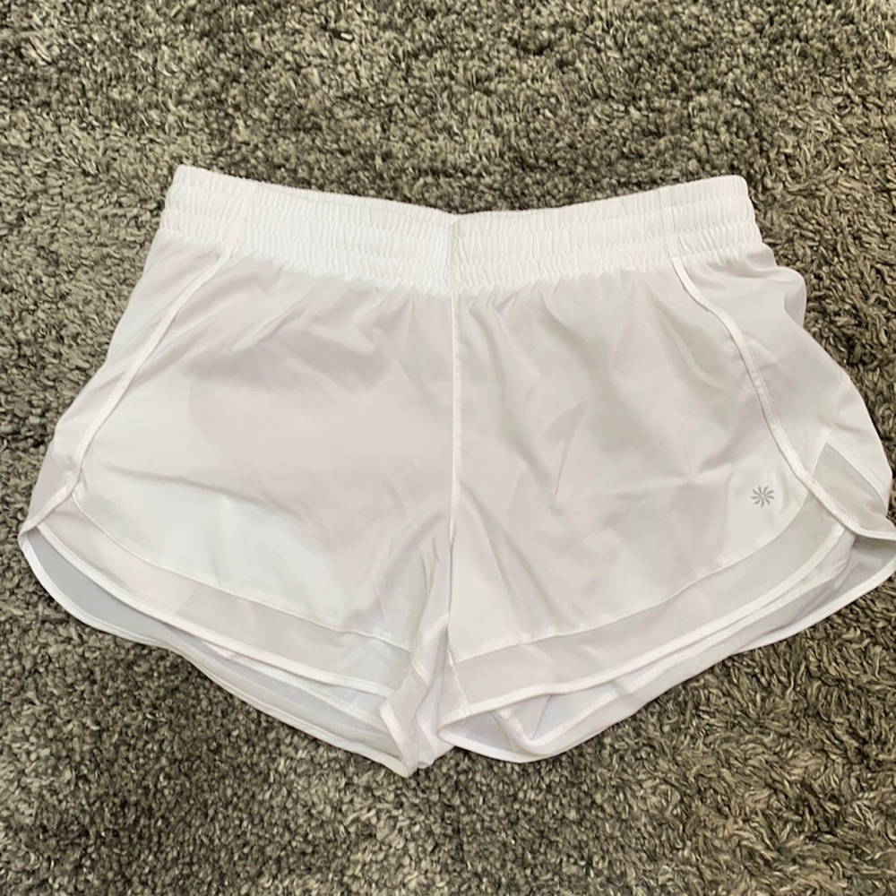 Athleta women’s white mesh racer running shorts 4”
